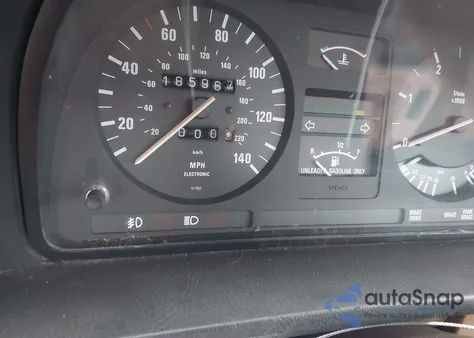 1986 BMW 528 E z USA, uszkodzony, nr VIN WBADK7303G9651495